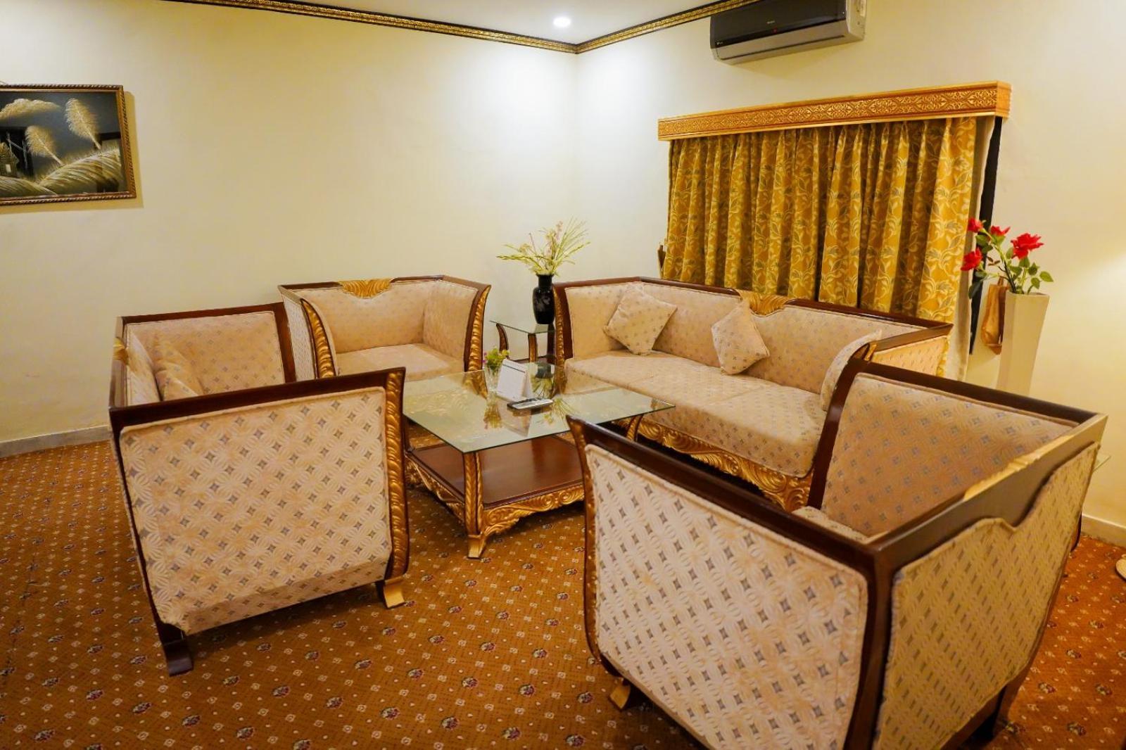 Indus Hotel Hyderabad Exterior foto